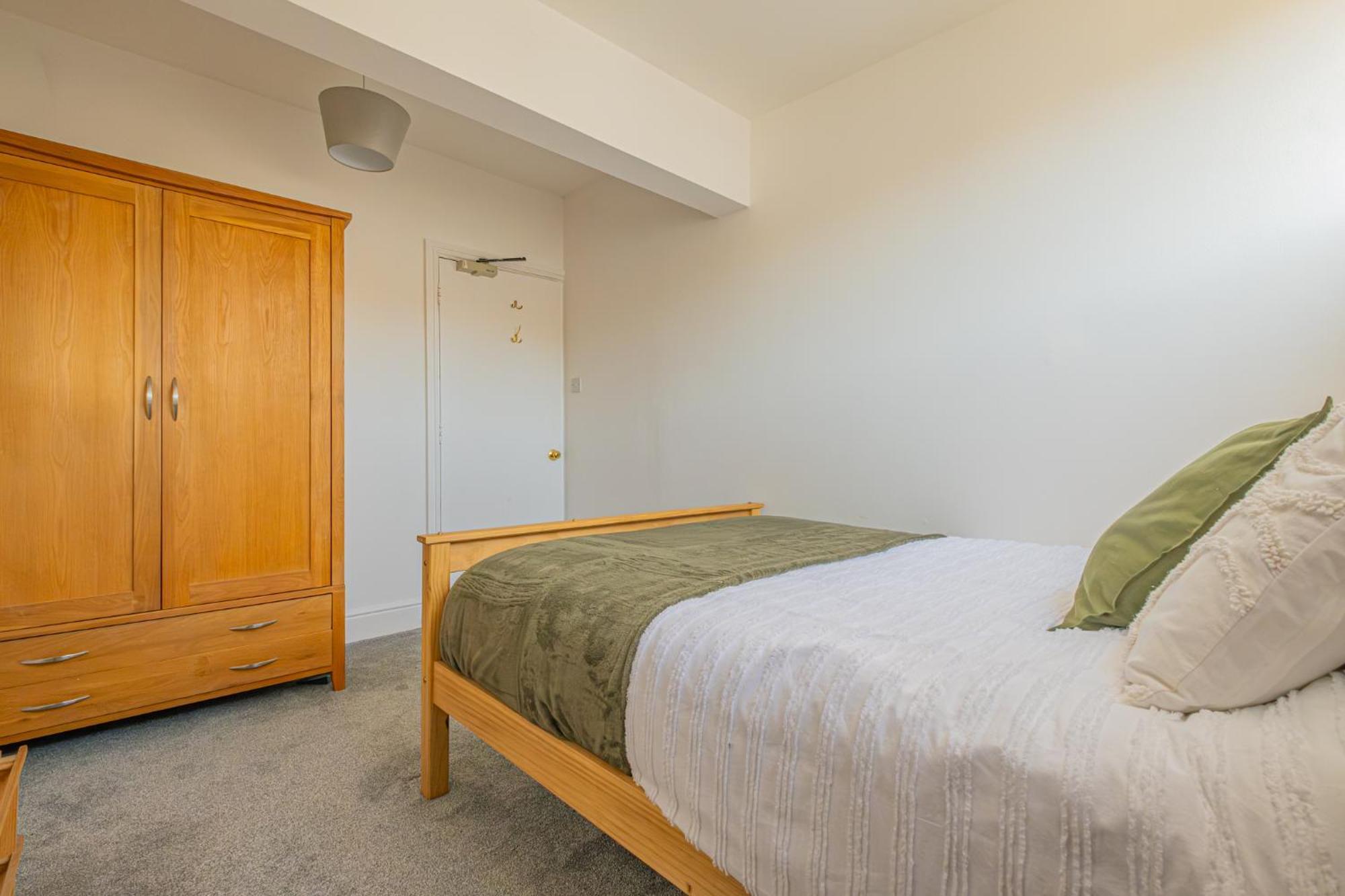 Castleview Coastal Comfort With 2 Parking Spaces Oystermouth Kültér fotó