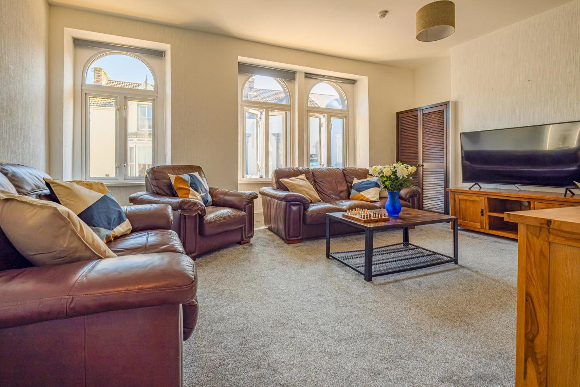 Castleview Coastal Comfort With 2 Parking Spaces Oystermouth Kültér fotó