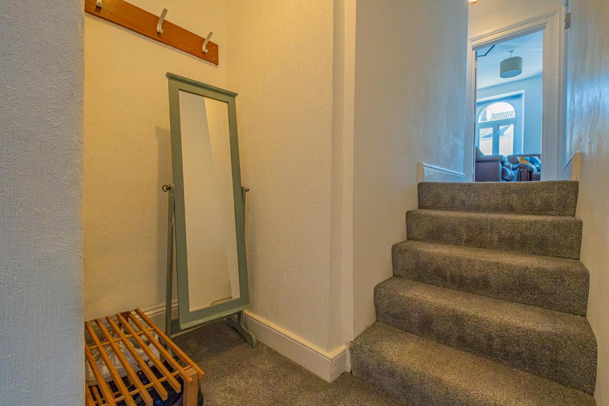Castleview Coastal Comfort With 2 Parking Spaces Oystermouth Kültér fotó